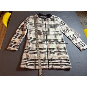 Sanctuary Plaid Fuzzy Sweater Women’s Small Cream Brown Black Knit Long Sleeve